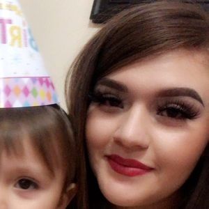 Meet your Posher, Fatima